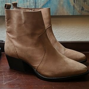 splendid navy booties